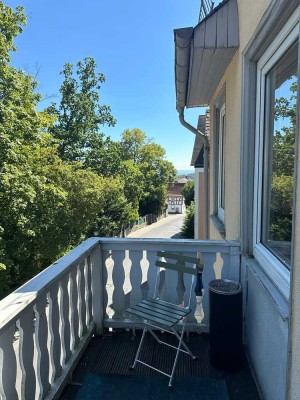 Stilvolle 4-Zimmer-Maisonette-Wohnung mit Balkon und EBK in Königstein