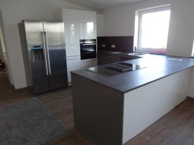Exclusive Dachgeschosswohnung mit Balkon und EBK in Ansbach
