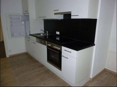Neue 2 Zimmer Wohnung 47 qm € 760 incl. Heizung und BK, Terrasse