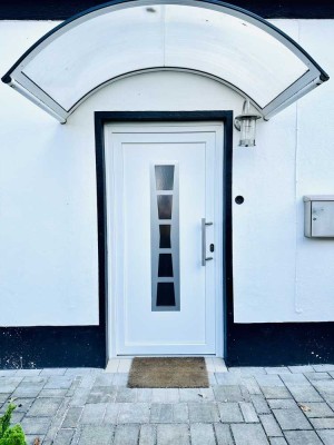 2,5-Zimmer-Wohnung mit Auto-Stellplatz in Tornesch