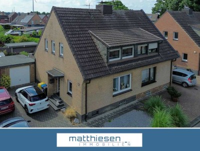 Gepflegtes Doppelhaus in ruhiger Lage