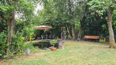 Lichtdurchflutete 3 ZKB - ETW in topgepflegtem Sechsfamilienhaus