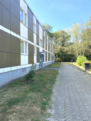 2 Zimmer Wohnung mit Balkon im ruhigen Haus