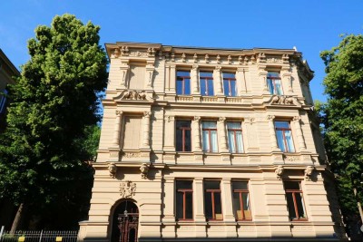 FREI ab 1.9.25 **Residieren in historisch angehauchter Gründerzeitvilla im Musikviertel****Luxus**