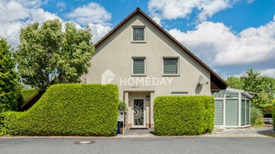 Vermietetes Wohlfühlhaus mit Garten, Terrasse, Wintergarten & Doppel-Carport