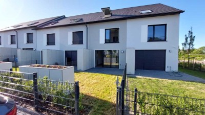 Reihenhaus 145+19 m² Spitzboden inkl. 2 Stellplätzen