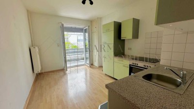 Teilsanierte Stadtwohnung mit Balkon in Mainz