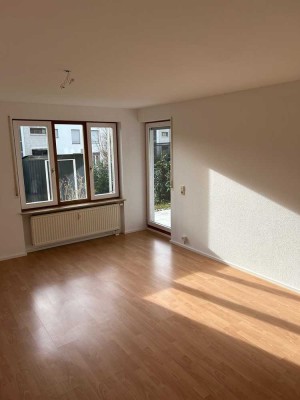 Idyllische 2-Zimmer Erdgeschosswohnung mit Garten in Holzgerlingen