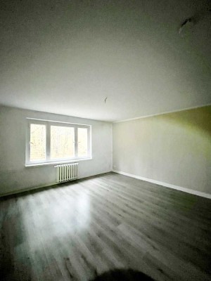 Geräumige 4-Zimmer-Wohnung im Erdgeschoss – Ihr neues Zuhause!