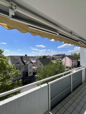 Gepflegte Eigentumswohnung mit Balkon und Stellplatz