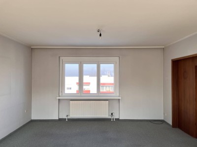 Geräumige Eigentumswohnung in praktischer Lage