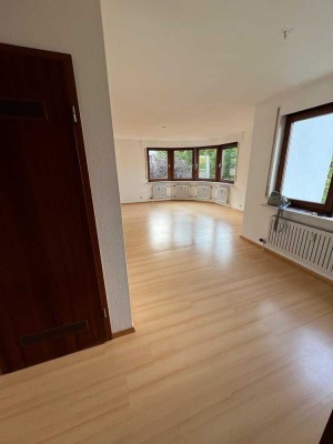 4,5 Zimmer Etagen-Wohnung