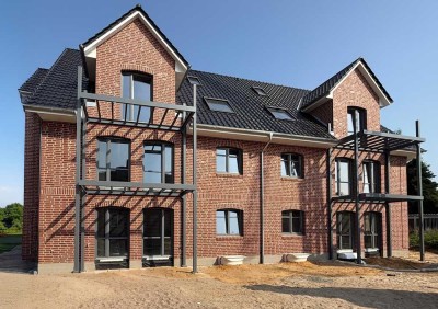 Helle Neubau-Wohnung mit Balkon und Aufzug in der Uetersener Altstadt (WE 04)
