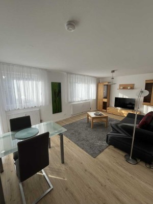 Voll ausgestattete möblierte 3 Zimmer Wohnung mit Balkon in Stuttgart-Hoffeld