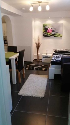 Schicke 1-Zimmer Wohnung mit EBK in Esslingen am Neckar