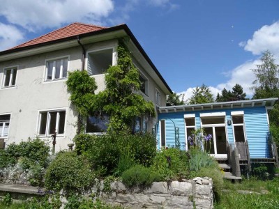 Familienvilla in Bestlage mit großem Garten