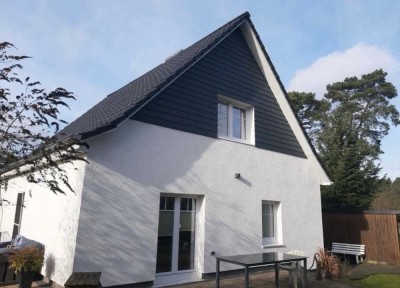 Einfamilienhaus - Voll saniert - Stellplatz - Top Lage