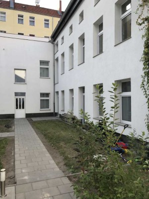 Maisonette-Wohnung mit Terrasse im ruhigen Hinterhof in Berlin-Wedding