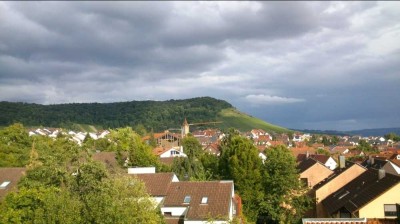 Charmante 3-Zimmer-Dachgeschosswohnung mit herrlichem Blick über das Remstal