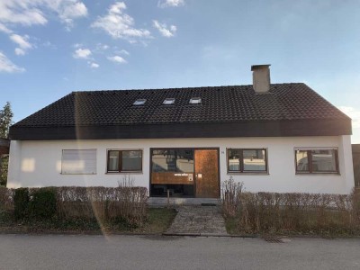 2-Zimmer-Wohnung mit Balkon und EBK in Frickenhausen