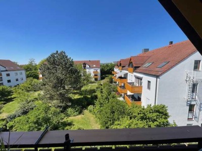 3 Zimmer Traum Dachgeschoss-Wohnung Siegertsbrunn