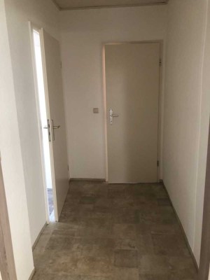 Ansprechende und vollständig renovierte 2-Zimmer-Wohnung in Schwarzenberg