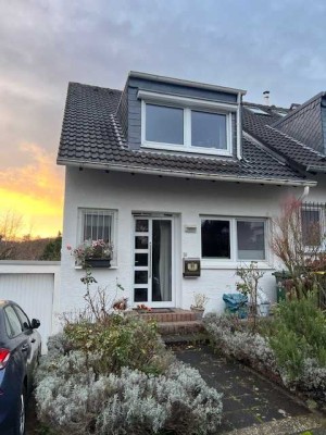 Charmantes Reihenendhaus mit Garage in Sankt Augustin Birlinghoven