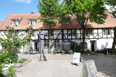 Denkmalgeschützes Wohn- u. Geschäftshaus in Bestlage in der Eckernförder Einkaufsstraße.