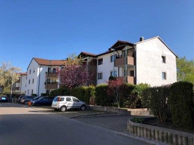 Schöne Wohnung mit Balkon in Mering