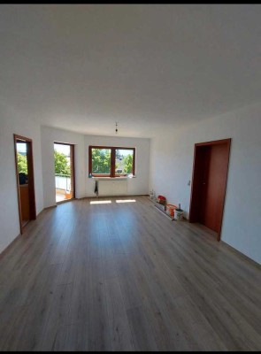 Schöne, ruhige 2 Zimmer Wohnung in Bergisch Gladbach Hebborn mit Balkon
