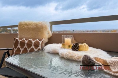 Über den Wolken, muß die Freiheit wohl grenzenlos sein...
Traum-"Penthouse" mit Alpenblick in Riela