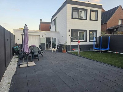 4-Zimmer Einfamilienhaus mit Garten in Köln-Immendorf