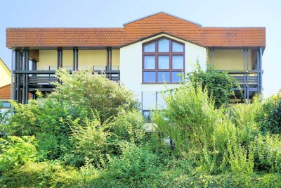 Großzügiges Wohnen in gehobenem Ambiente mit viel Luft und Licht in bester Lage von Dossenheim