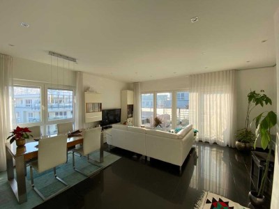 1800 € - 94.35 m² - 3.0 Zi.