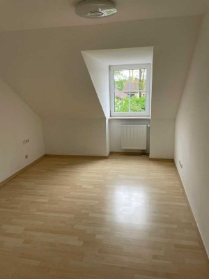 3-Zimmer-DG-Wohnung mit Balkon  in Unterschwillach (wird derzeit Renoviert)
