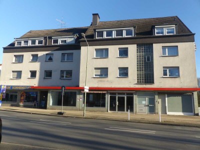 großzügige, helle 5,5 Raum-Wohnung in zentraler Lage von Essen-Burgaltendorf