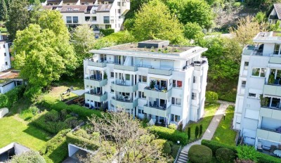 Traumhafter Ausblick: 2-Zimmer-Wohnung mit  spektakulärem Blick auf Ermstal und Alb