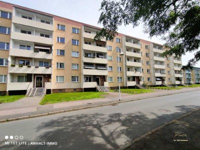 Neu renovierte 4-Raumwohnung mit Balkon
