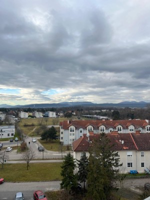 Wohnen mit Weitblick – Eigentumswohnung mit Top-Ausblick von der Loggia in Felixdorf