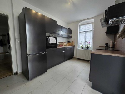 großzügig, helle 4-Zimmerwohnung in gepflegter Wohnanlage mit Balkon zu verkaufen
