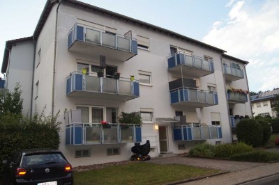 Ansprechende und gepflegte 2-Raum-Wohnung mit Balkon in Eisenberg (Pfalz)