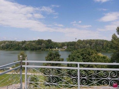 Einzigartiger Blick auf die Donau! 2 Wohneinheiten in einem Haus, nutzen Sie diese Chance!