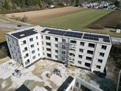 Zum Nestbau: großzügige 4-Zimmer-Wohnung mit Süd-Westbalkon-Loggia