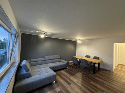 Neu renovierte, teilmöblierte 3 Zimmer-Wohnung befristet zu vermieten.