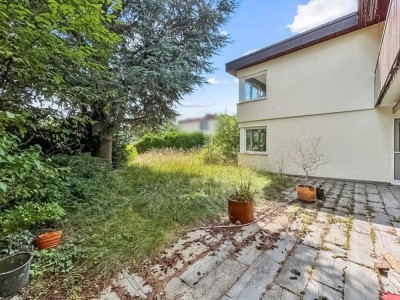 Platz für die ganze Familie – Haus mit Gartenidylle und unverbauter Sicht in Eberdingen
