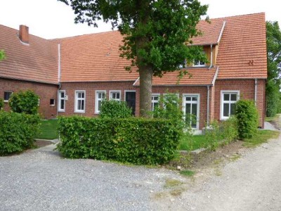 Altenberge, ländliche, Top gepflegte 2 Zimmerwohnung mit Terrasse, Garten, und G-WC zu vermieten.