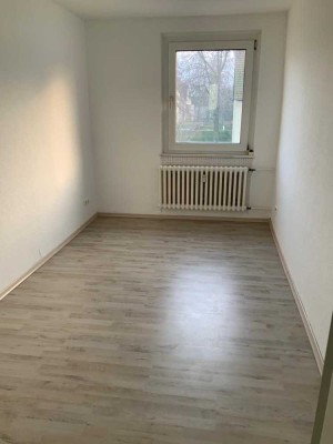 Ab 01.01.2025! zentral gelegene 3- Zimmer Wohnung