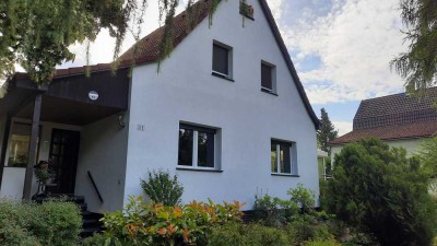 Günstiges, gepflegtes 5-Raum-Einfamilienhaus in Hohen Neuendorf