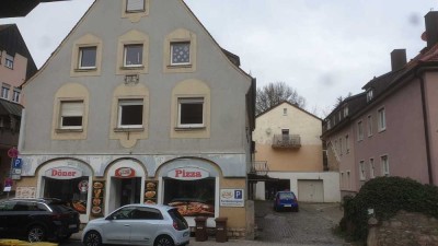 Neu 4 Zimmerwohnung Zentral