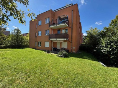 Eigentumswohnung in Bernau-Friedenstal mit 2 Zimmern, Südbalkon und Tiefgaragenstellplatz zur Selbs